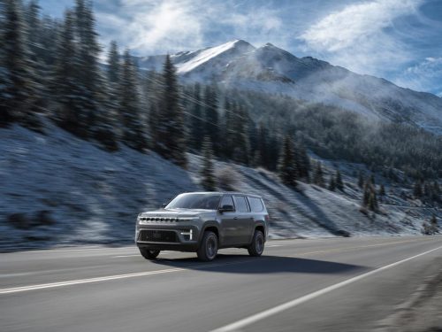 2026 Jeep Grand Wagoneer REEV (22)