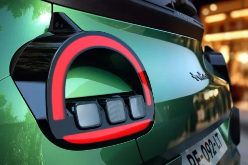 renault-twingo-e-tech-electric-premiere-2025-13-1400x933.jpg